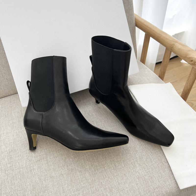 Damen  Boots | Boots Mit Spitzer Kappe Aus Leder Mit Stretch-Einsätzen Boots Boots