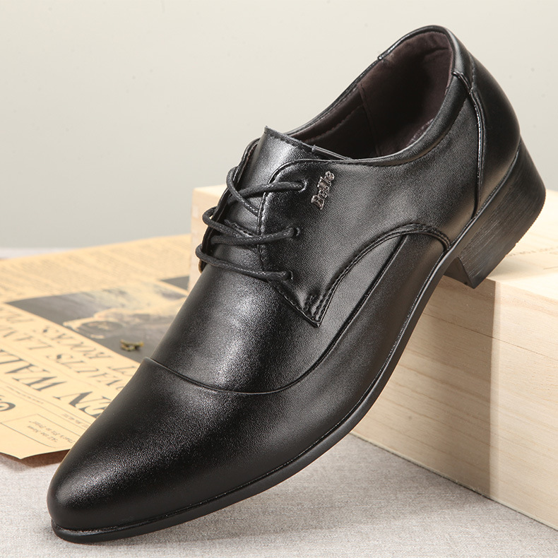 Herren  Business-Schuhe | Derbys Aus Genarbtem Leder Mit Zehenkappe Business-Schuhe Business-Schuhe