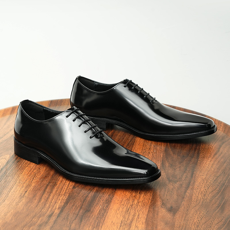 Herren  Business-Schuhe | Oxford-Schuhe Aus Lackleder Mit Paspeln Am Einstieg Business-Schuhe Business-Schuhe